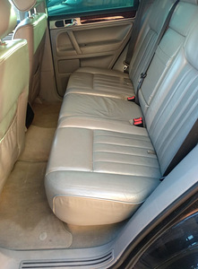 M: Volkswagen Touareg (7 foto / 11)
