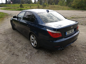 M: BMW 530xi palju lisasid (7 foto / 14)
