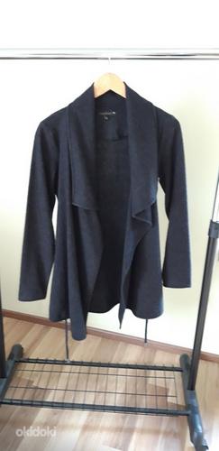 Монтон новая куртка, размер S (фото #1)