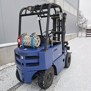 Clark C500 Gaasitõstuk (3 foto / 5)