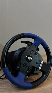 Игровой руль Thrustmaster T150 (2 фото из 9)