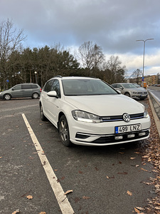 Volkswagen Golf 1.5 96 kW (4 foto / 8)