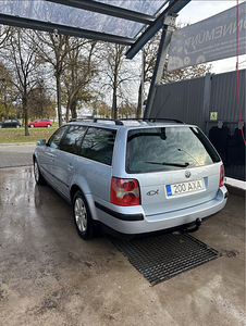 Volkswagen Passat Variant 2002 1.9 TDI (3 foto / 10)