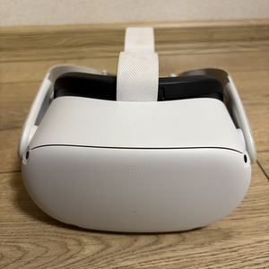 Oculus Meta Quest 2 (2 фото из 6)