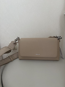 Сумка Calvin Klein новая (1 фото из 3)