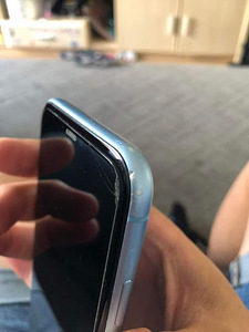 iPHONE XR BLUE EDITION 64GB (5 foto / 6)