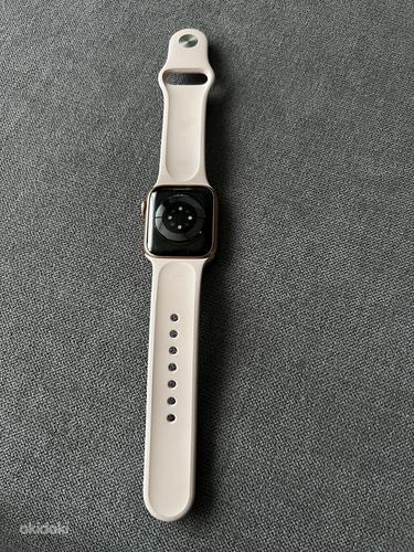 Для продажи Apple Watch Series 6 40 мм GPS золотой алюминиевый корпус (фото #3)