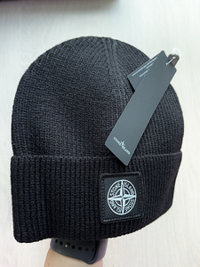 Stone island hat (2 foto / 4)