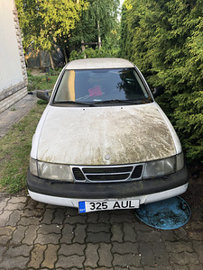Saab 900. Старый (3 фото из 5)