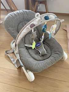 Chicco Hoopla Кресло-качалка (шезлонг) (2 фото из 2)