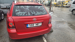 Авто на запчасти (3 фото из 4)