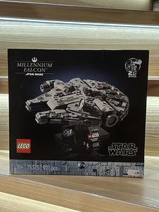 LEGO Star Wars Millennium Falcon™ 75375 (1 foto / 2)