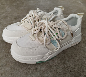 Sport outdoor men sneakers (tossud) (3 foto / 6)