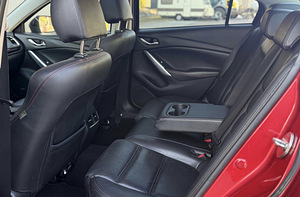 Mazda 6 (9 foto / 13)