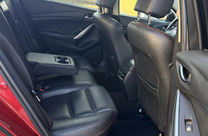 Mazda 6 (10 foto / 13)