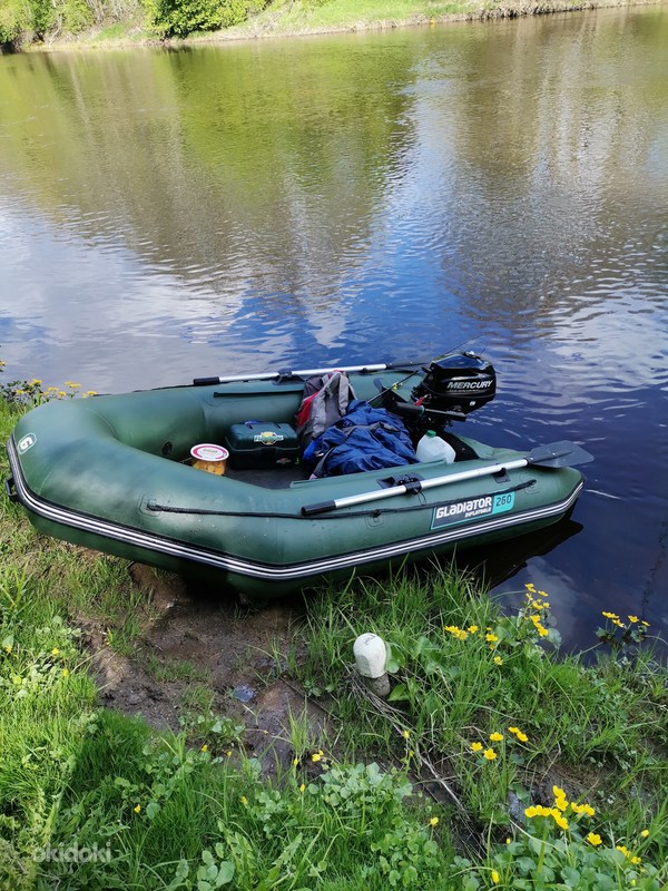 Продам резиновую лодку с мотором - Pärnu - Транспорт, Водный транспорт ...