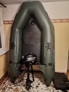 Müüa kummipaat koos mootoriga. (1 foto / 1)