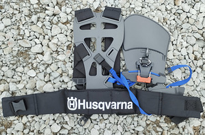 Кусторез Husqvarna 555FXT (2 фото из 10)