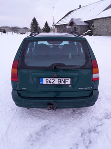 Mitsubishi Space Star (6 foto / 8)