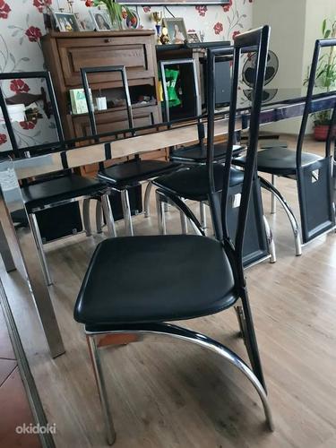 Продам стеклянный стол (180х90 см) и 6 стульев. (фото #1)