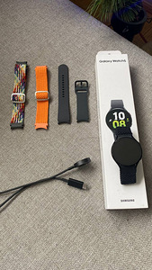 Samsung Galaxy Watch5 44mm LTE, must, lisarihmad (2 foto / 5)