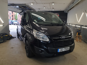 Ford Transit Tourneo Custom (3 фото из 10)