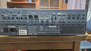 Yamaha DIGITAL MIXING CONSOLE YAMAHA 01V96VCM DIGI (5 foto / 5)