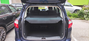 Ford C-Max (7 foto / 15)