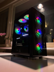 Pc / lauaarvuti (rtx 3060 ti, I7 7700k, 16gb ddr4) (1 foto / 8)