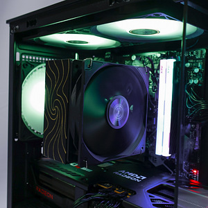 UUS! Mänguarvuti ●RX 9070 16GB ●Ryzen 7 7700 ●32GB DDR5 (3 foto / 5)