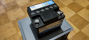 Лодочный аккумулятор EXIDE Equipment Gel ES450 40Ah/450Wh (2 фото из 4)