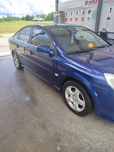 Продам Опель вектора 2007г., бензин 2.2автомат (7 фото из 8)