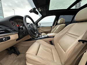 BMW X5, 3.0d (173 kW) (9 foto / 13)