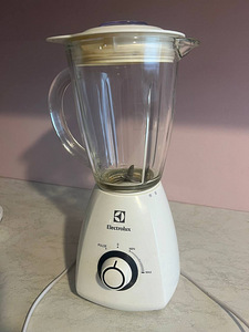 Electrolux 450w blender