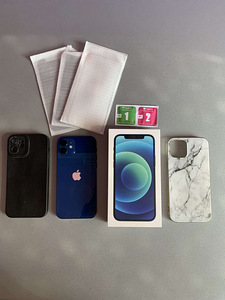 iPhone 12 64гб (5 фото из 5)