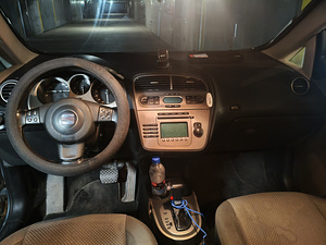Seat altea 2,0 103kw (7 foto / 8)