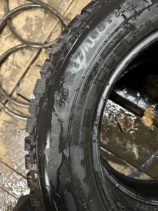 4x Nokian Naastrehvid 225/65R17 (2 foto / 2)