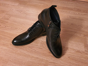 Новые ботильоны TJ Collection (2 фото из 4)
